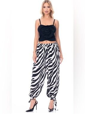 A331. Zebra Print Drawstring Harem Balloon Pants - Black & White